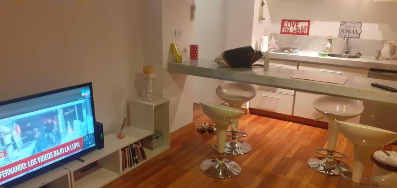 Apartamento Av Kennedy Y Cervino A Metros Embajada Eeuu Buenos Aires Exterior photo